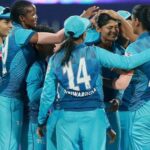 Supernovas set up final with Trailblazers after thrilling last-ball win